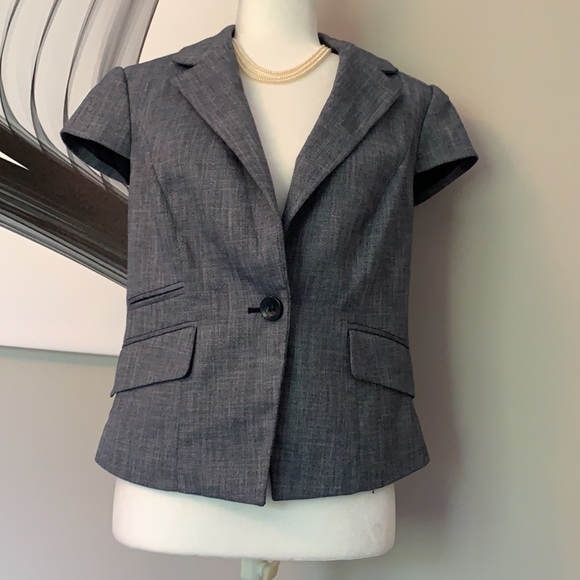 The Limited Gray Short cap-sleeve business jacket - Picture 9 of 10